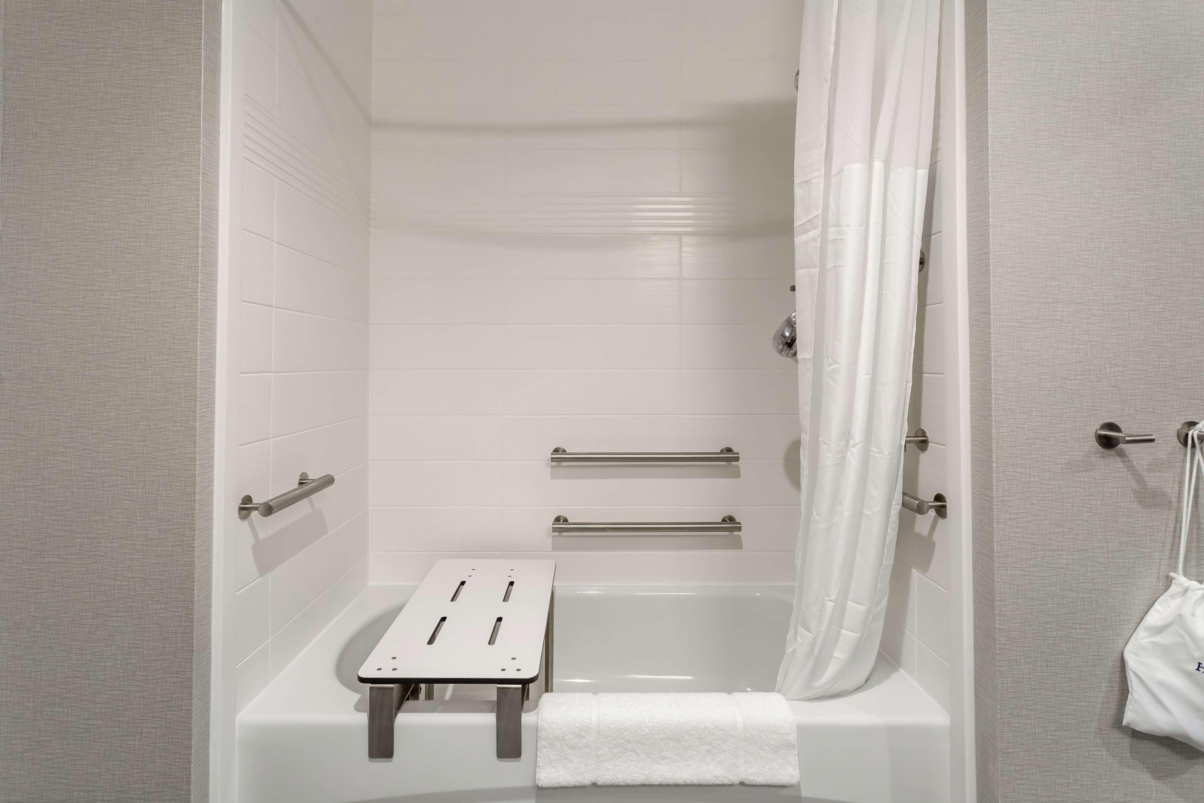 Hampton Inn Madison, Oh Kültér fotó