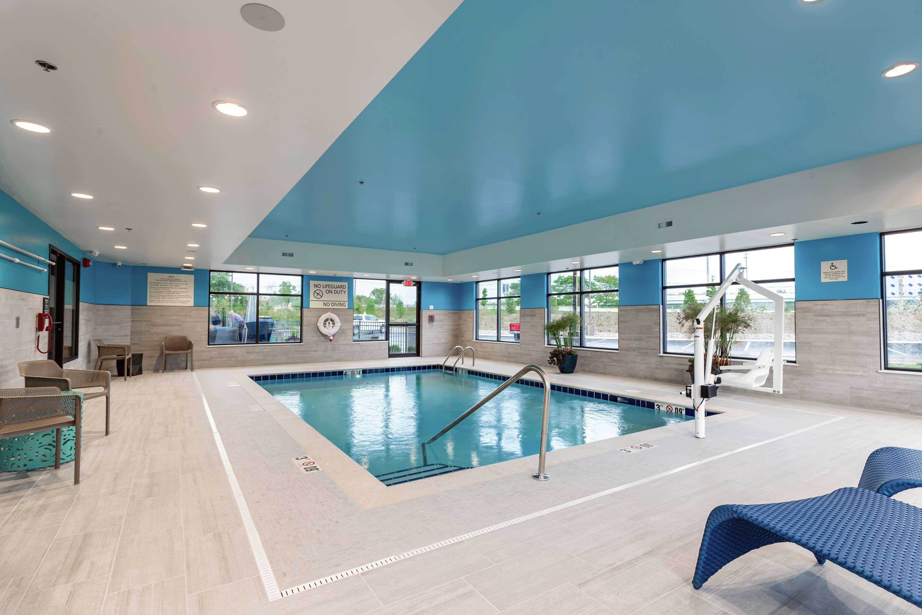 Hampton Inn Madison, Oh Kültér fotó