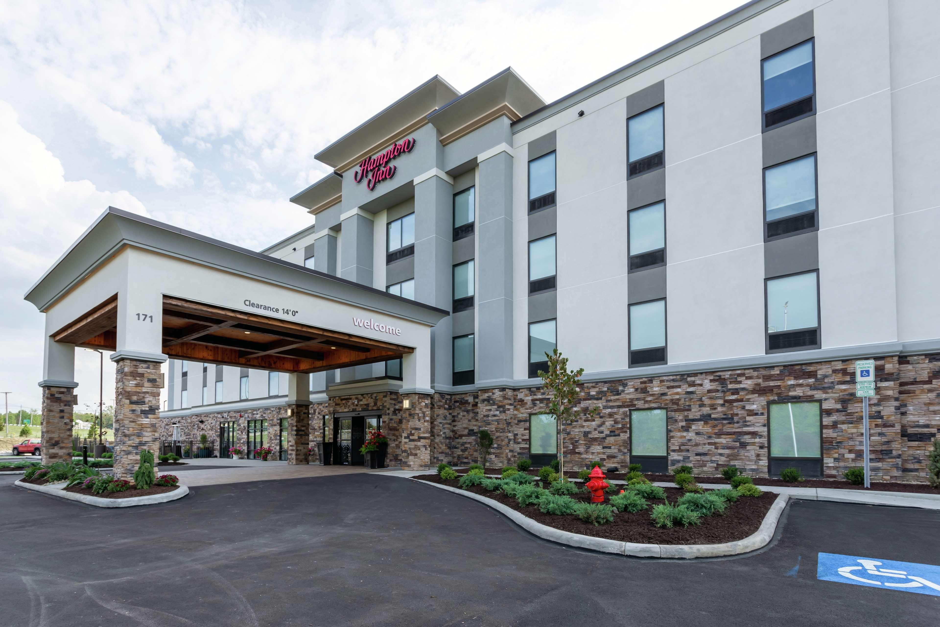 Hampton Inn Madison, Oh Kültér fotó