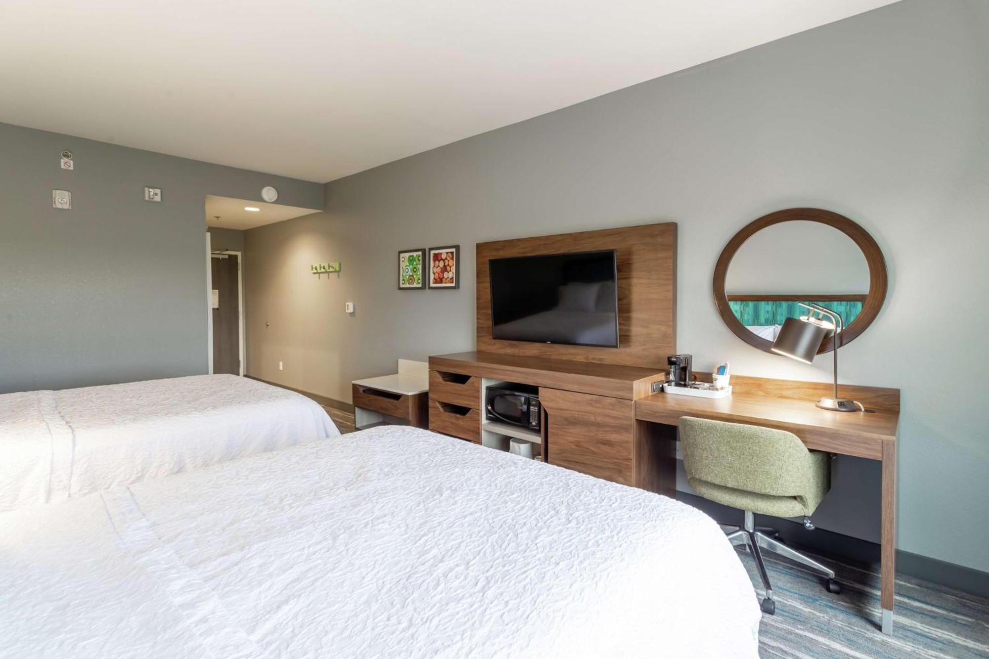 Hampton Inn Madison, Oh Kültér fotó