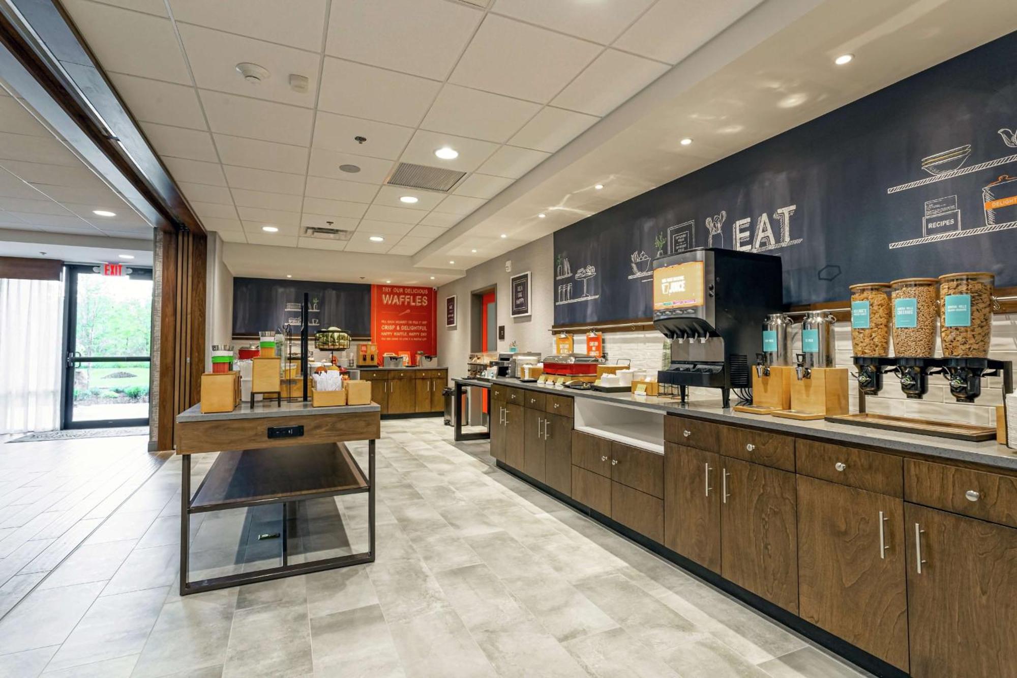 Hampton Inn Madison, Oh Kültér fotó