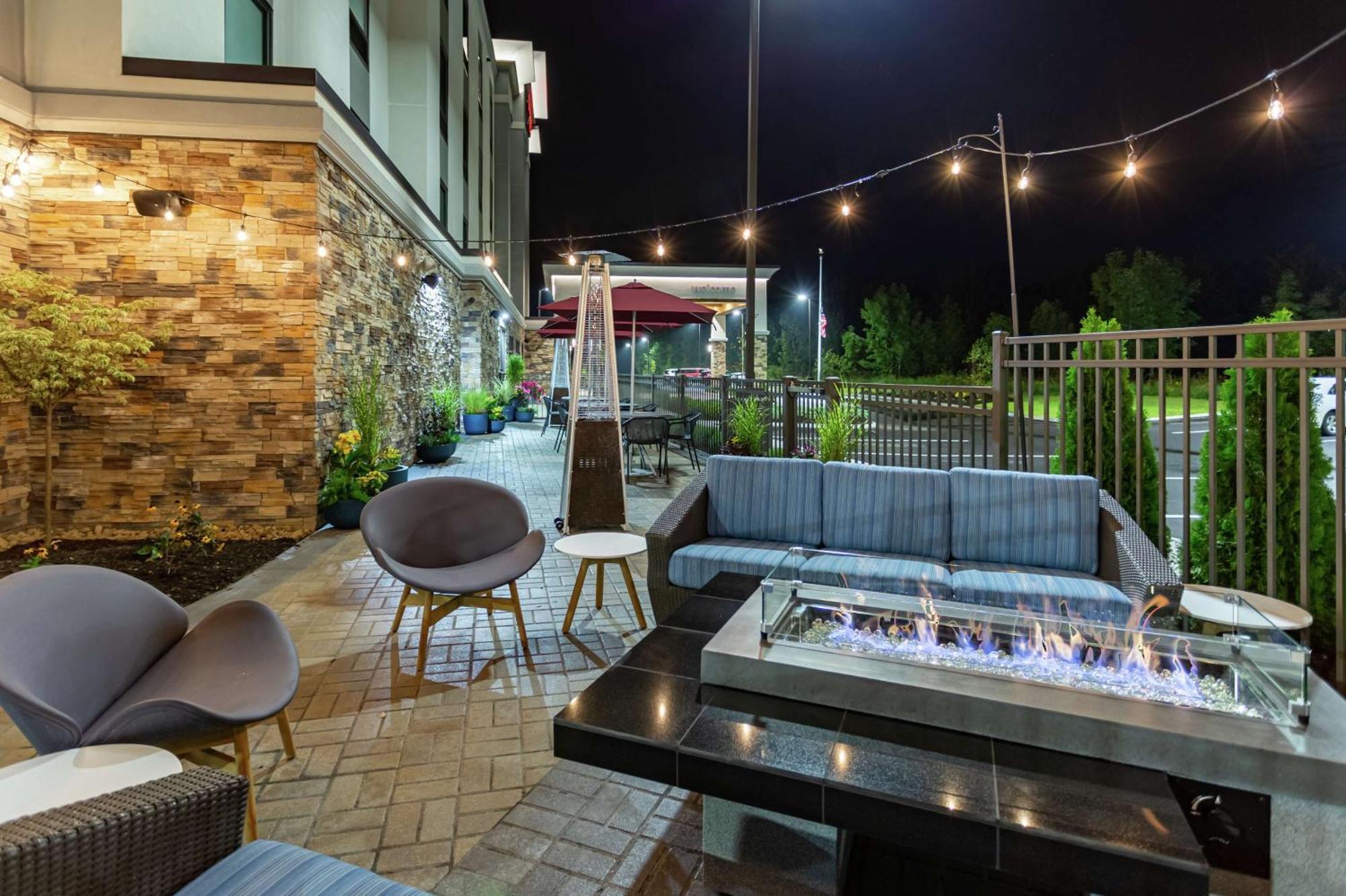 Hampton Inn Madison, Oh Kültér fotó